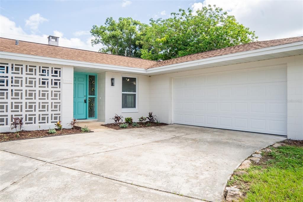 En Venta: $409,000 (3 camas, 2 baños, 1516 Pies cuadrados)