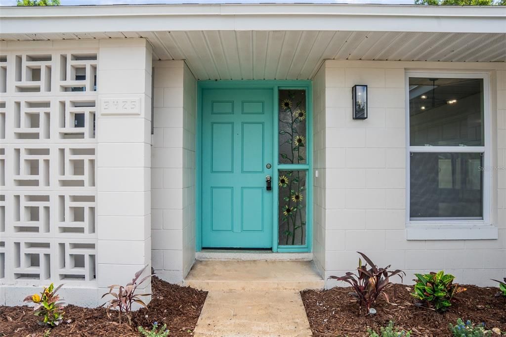 En Venta: $409,000 (3 camas, 2 baños, 1516 Pies cuadrados)