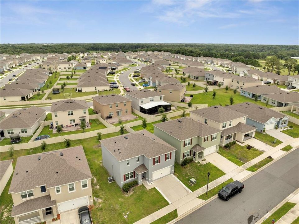 待售: $480,000 (4 贝兹, 2 浴室, 2235 平方英尺)