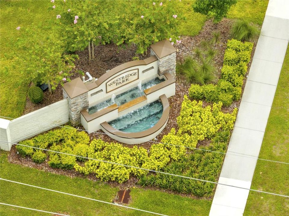 待售: $480,000 (4 贝兹, 2 浴室, 2235 平方英尺)