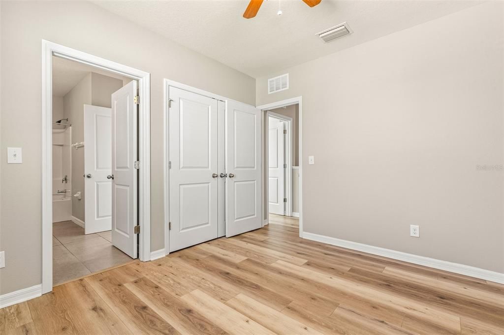 For Rent: $2,250 (3 beds, 2 baths, 1785 Square Feet)
