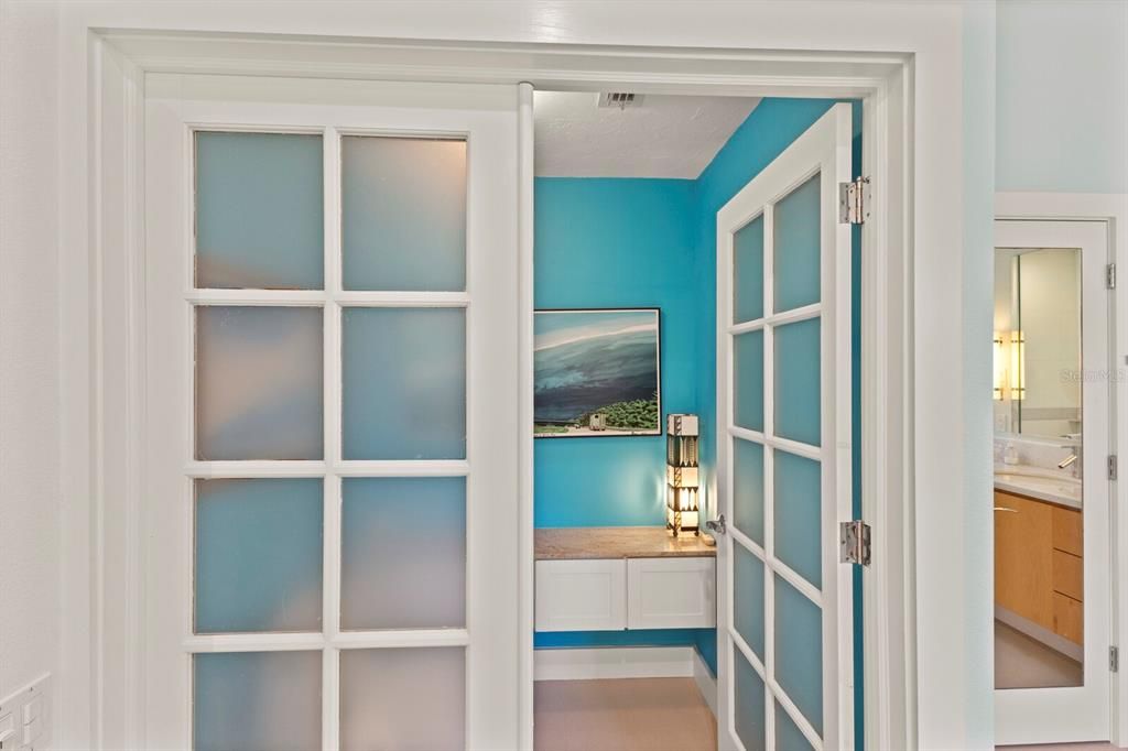 Active With Contract: $1,150,000 (3 beds, 2 baths, 2902 Square Feet)