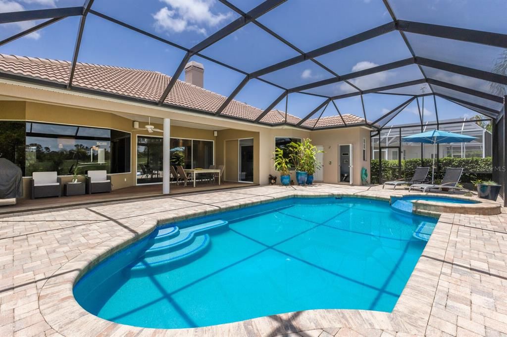 Active With Contract: $1,150,000 (3 beds, 2 baths, 2902 Square Feet)