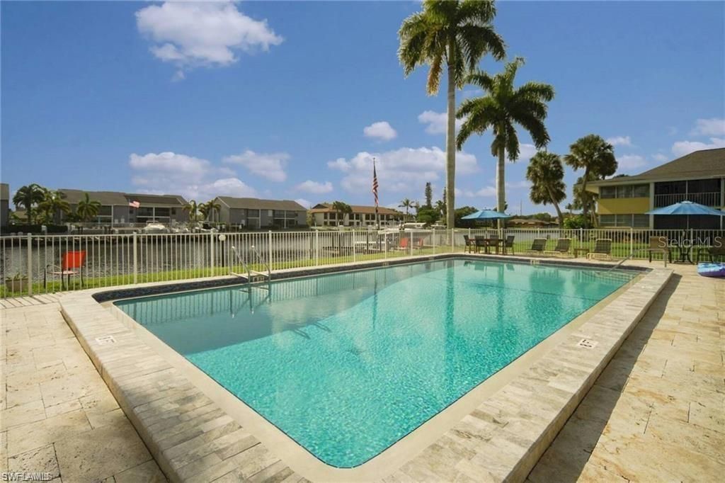 For Rent: $4,000 (2 beds, 2 baths, 1117 Square Feet)