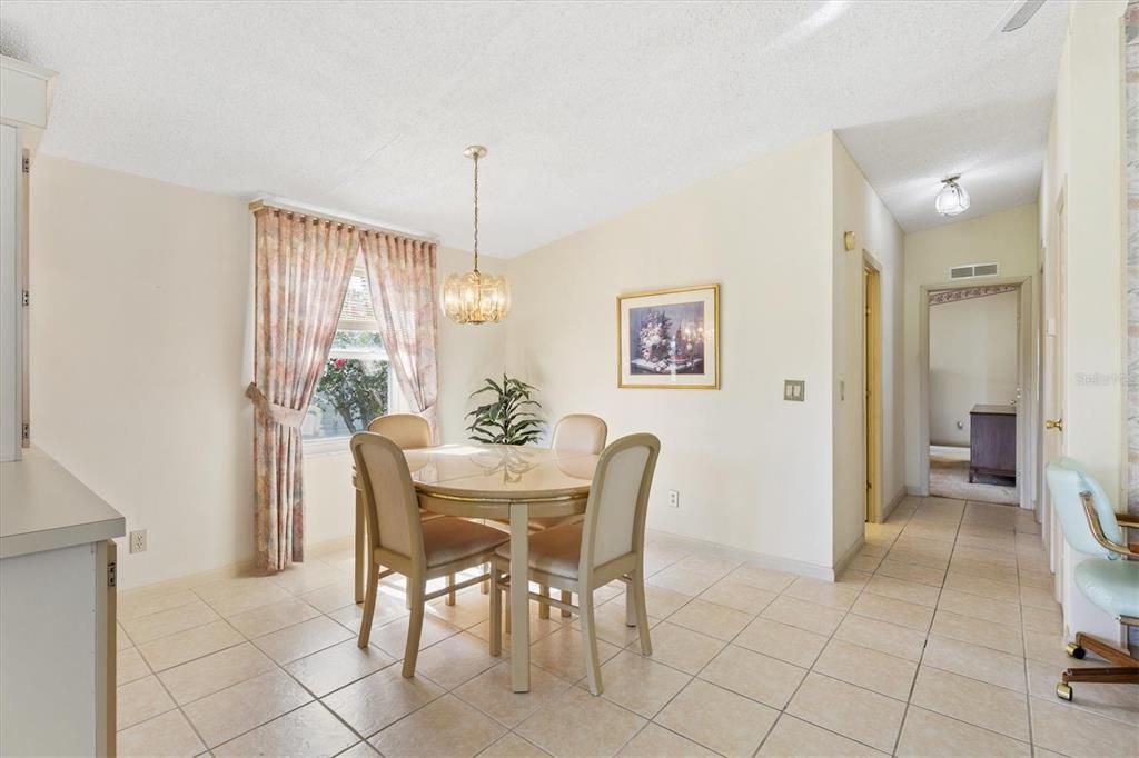 Activo con contrato: $190,000 (2 camas, 2 baños, 1332 Pies cuadrados)