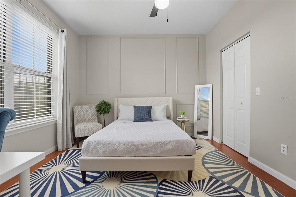 For Sale: $290,000 (2 beds, 2 baths, 1004 Square Feet)