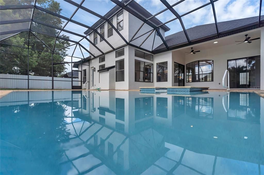 En Venta: $739,900 (5 camas, 4 baños, 3483 Pies cuadrados)