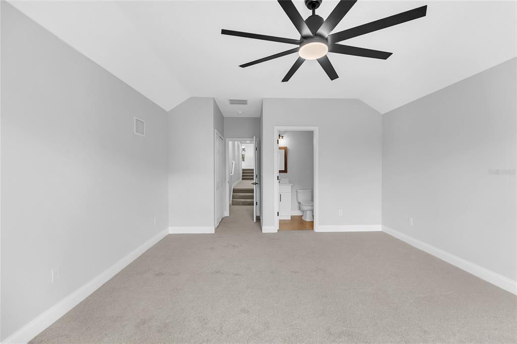 En Venta: $739,900 (5 camas, 4 baños, 3483 Pies cuadrados)