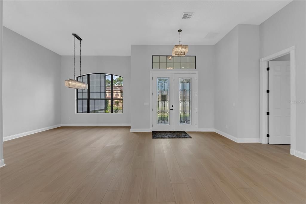 En Venta: $739,900 (5 camas, 4 baños, 3483 Pies cuadrados)