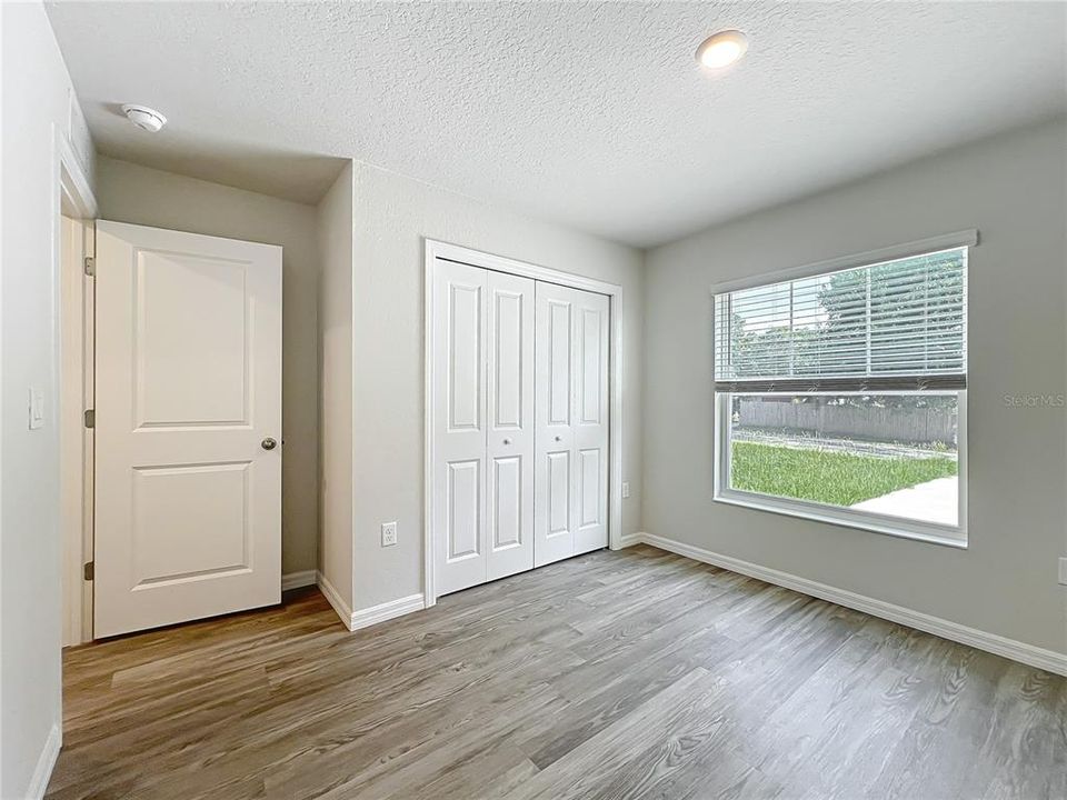 待售: $419,900 (4 贝兹, 0 浴室, 2104 平方英尺)