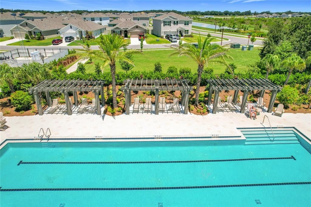 En Venta: $379,900 (4 camas, 2 baños, 2035 Pies cuadrados)