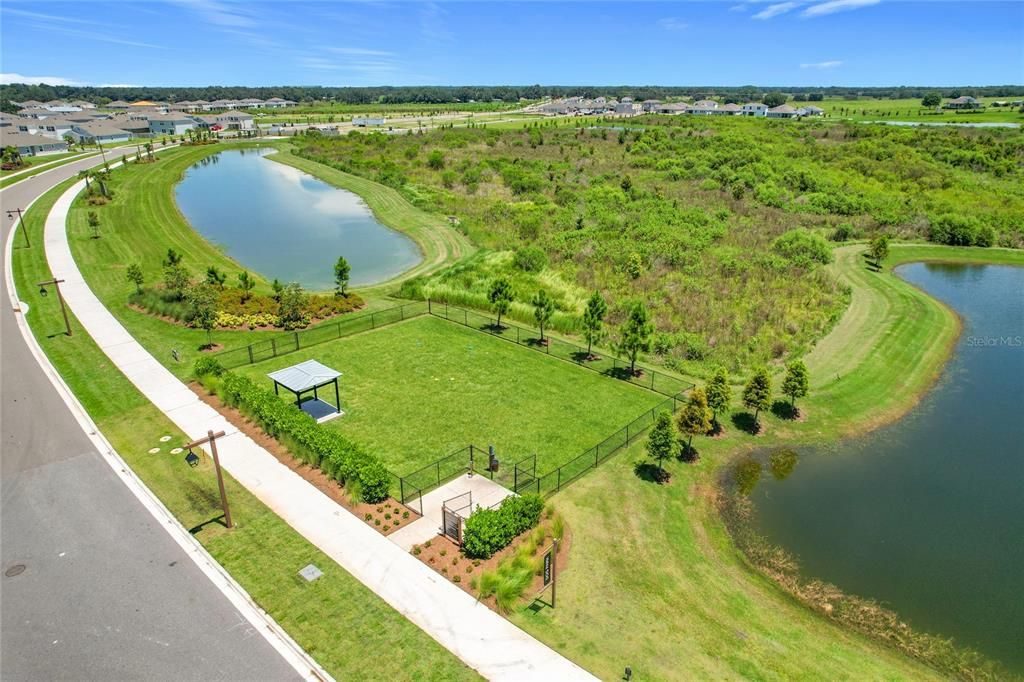 En Venta: $379,900 (4 camas, 2 baños, 2035 Pies cuadrados)