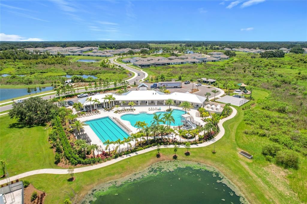 En Venta: $379,900 (4 camas, 2 baños, 2035 Pies cuadrados)