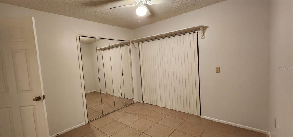 For Sale: $225,000 (2 beds, 2 baths, 1003 Square Feet)