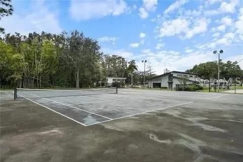 For Sale: $225,000 (2 beds, 2 baths, 1003 Square Feet)