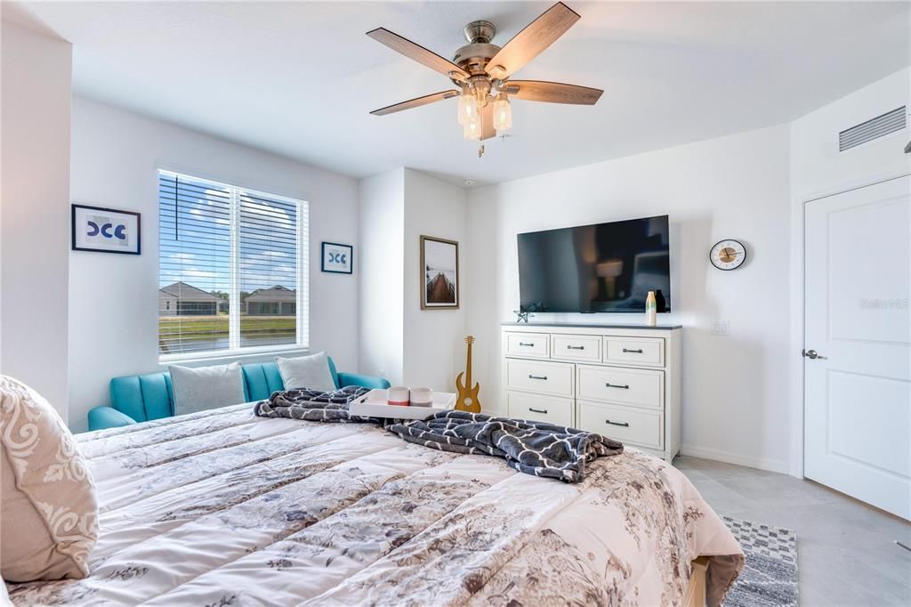 For Rent: $2,500 (2 beds, 2 baths, 1655 Square Feet)