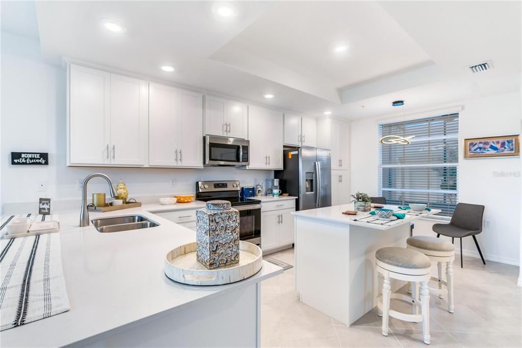 For Rent: $2,500 (2 beds, 2 baths, 1655 Square Feet)