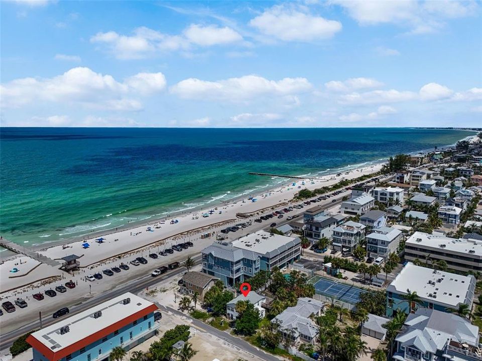 For Sale: $1,200,000 (0.11 acres)