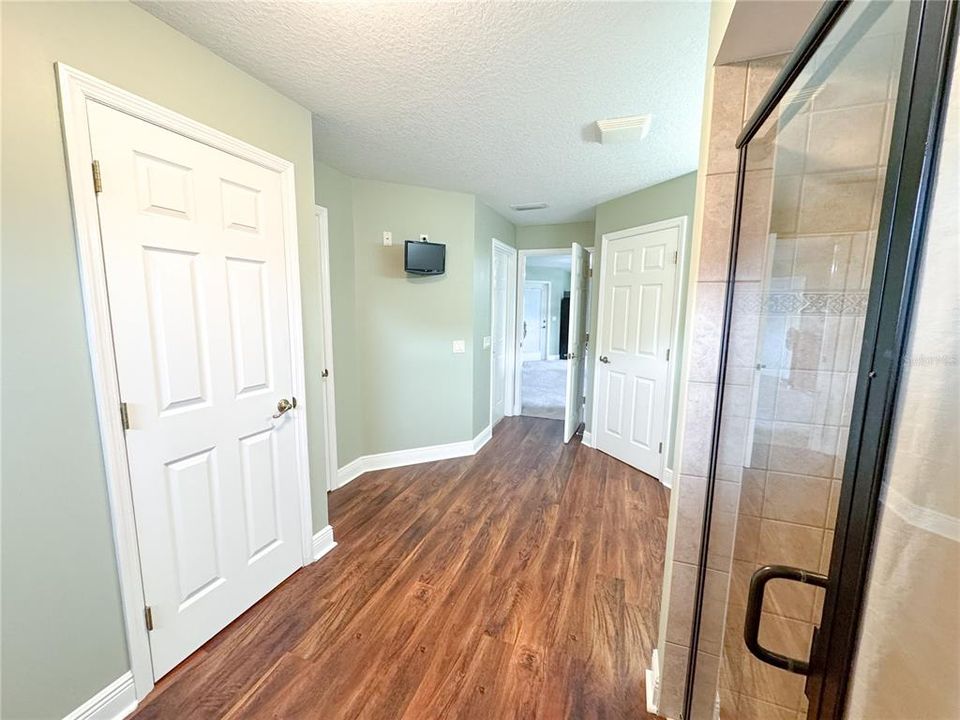 For Sale: $575,000 (3 beds, 3 baths, 2535 Square Feet)