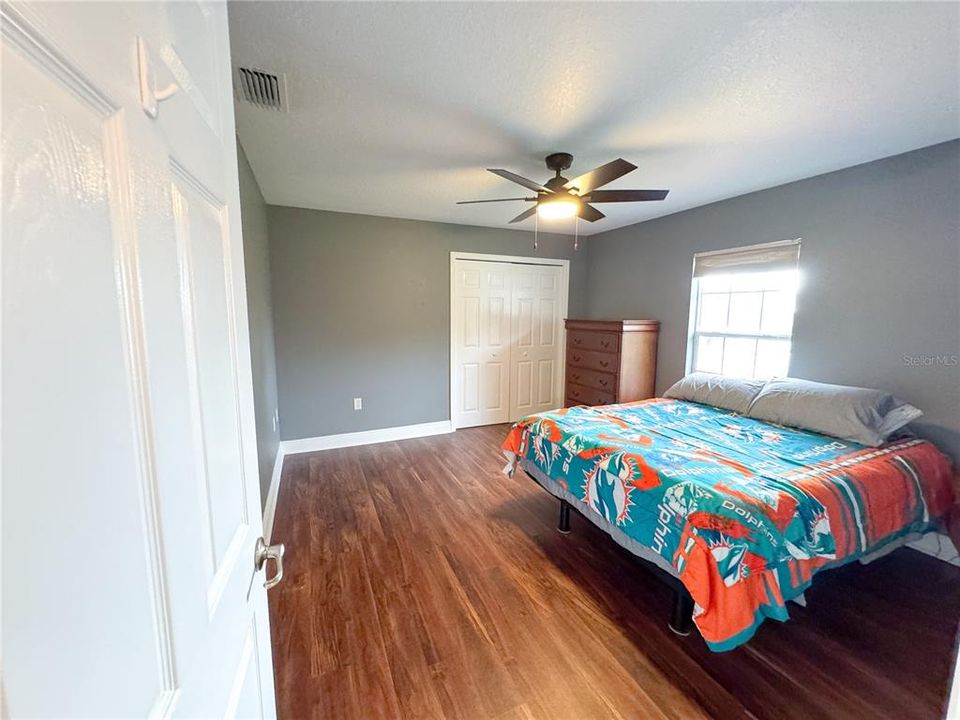 For Sale: $575,000 (3 beds, 3 baths, 2535 Square Feet)