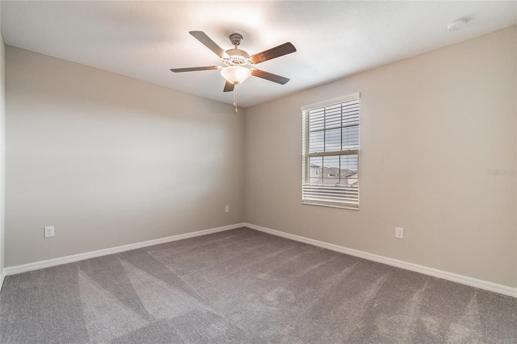 For Rent: $2,390 (4 beds, 2 baths, 2635 Square Feet)