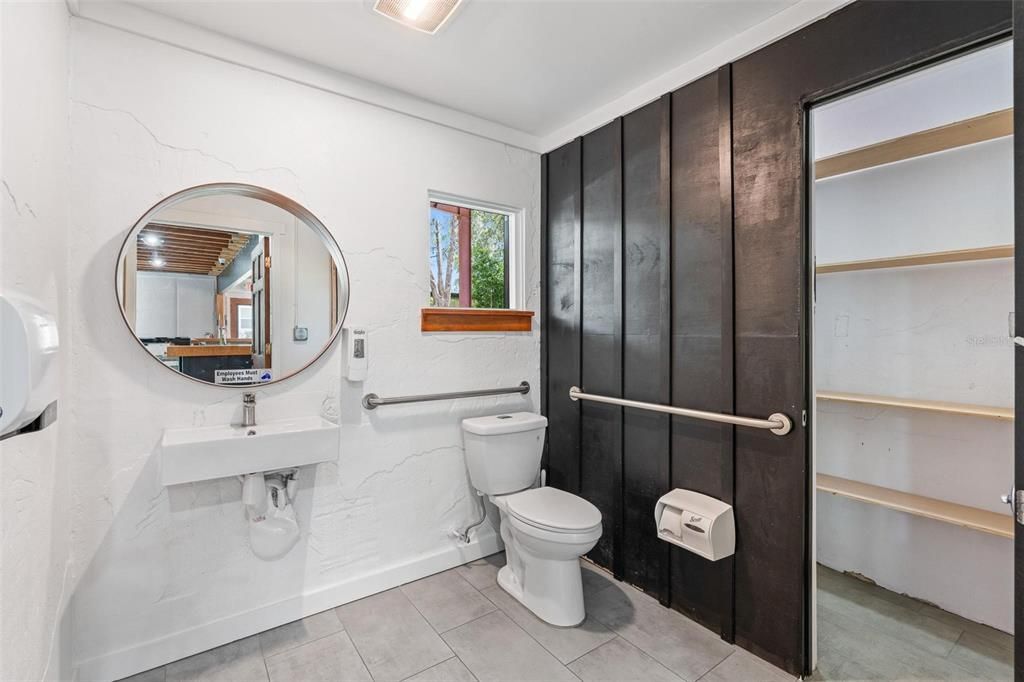 En Venta: $38,988 (0 camas, 0 baños, 1020 Pies cuadrados)