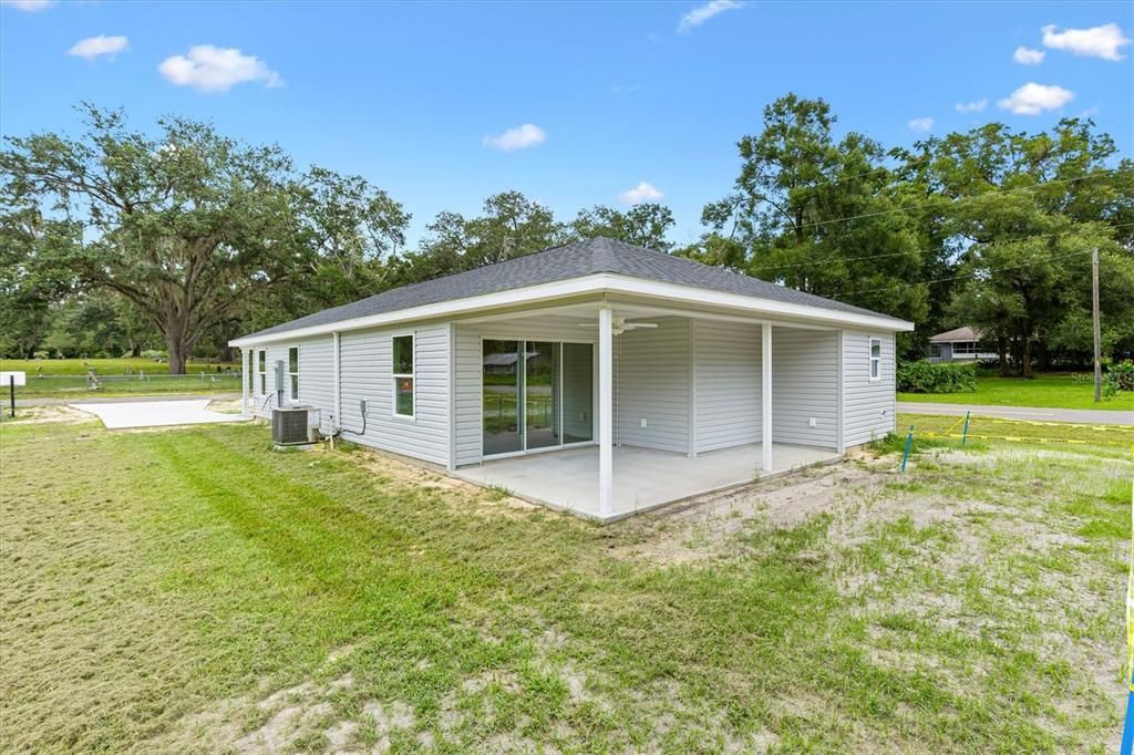 For Sale: $265,000 (3 beds, 2 baths, 1451 Square Feet)