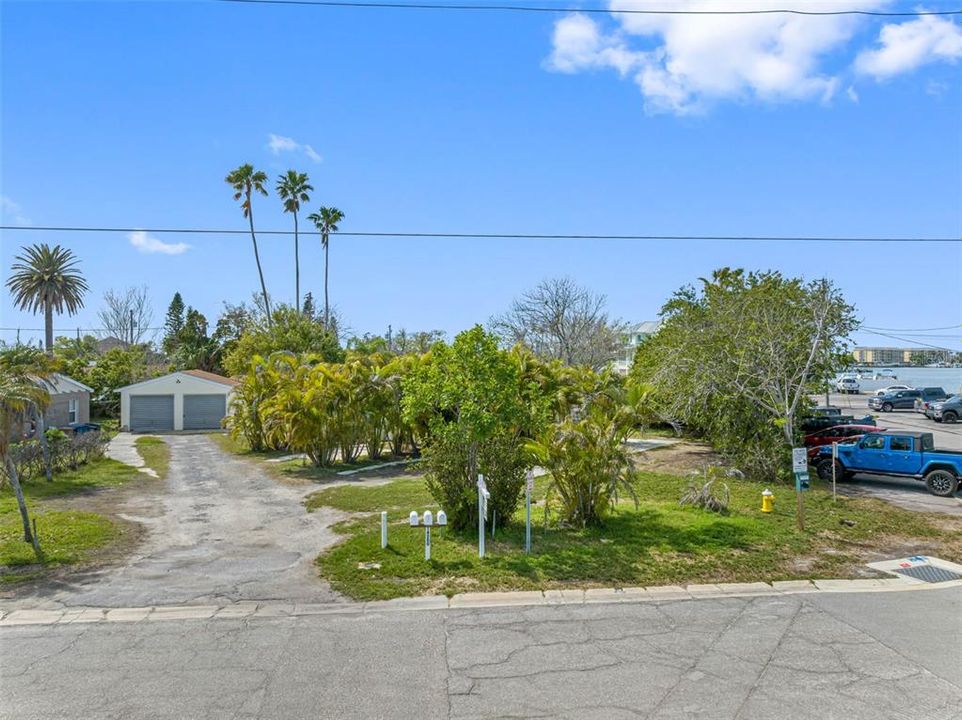 For Sale: $499,950 (5 beds, 0 baths, 1822 Square Feet)