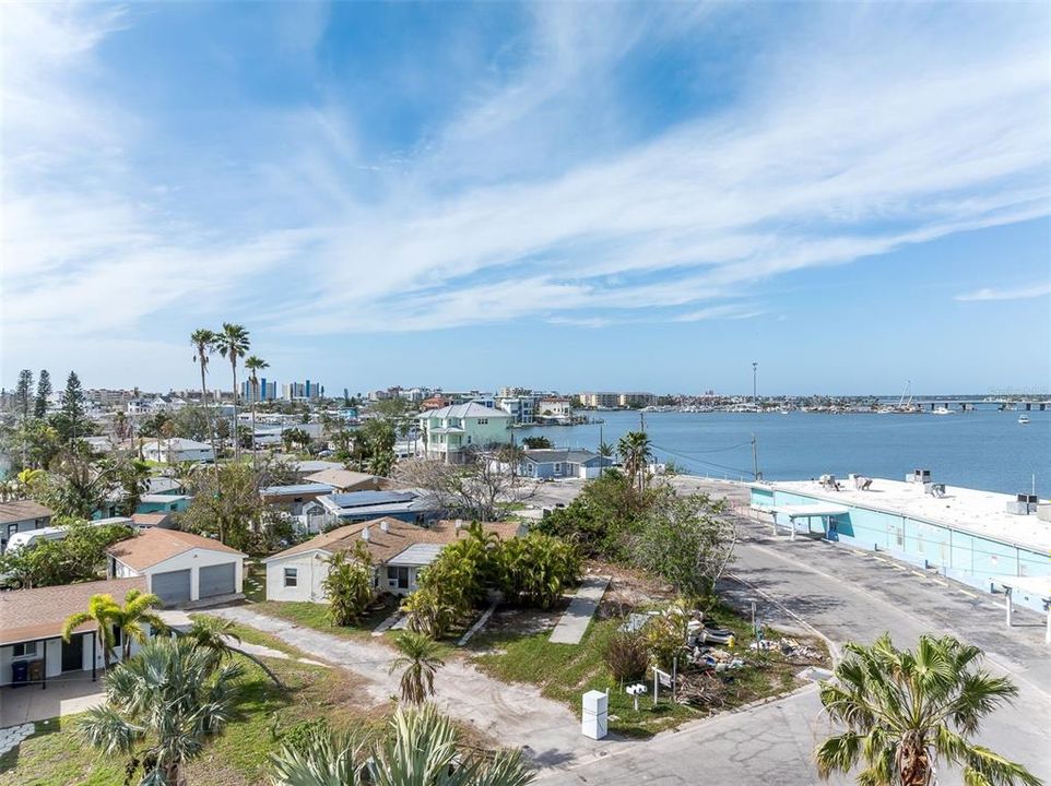 For Sale: $499,950 (5 beds, 0 baths, 1822 Square Feet)