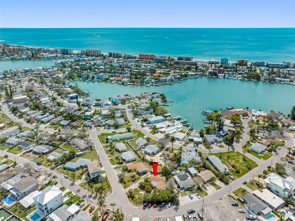 For Sale: $499,950 (5 beds, 0 baths, 1822 Square Feet)