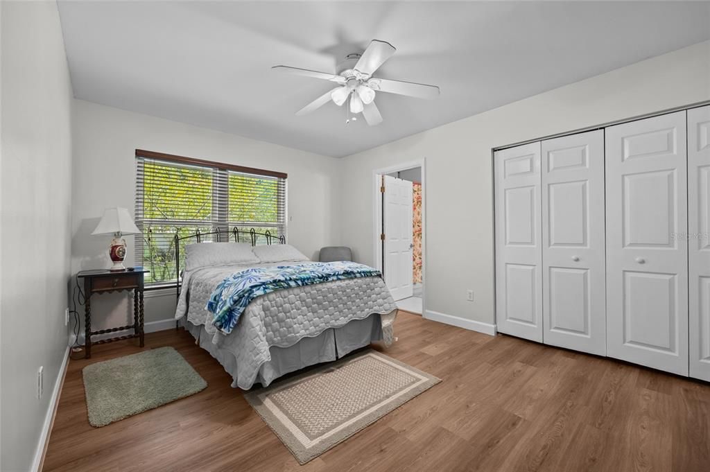 For Sale: $499,995 (4 beds, 3 baths, 2266 Square Feet)