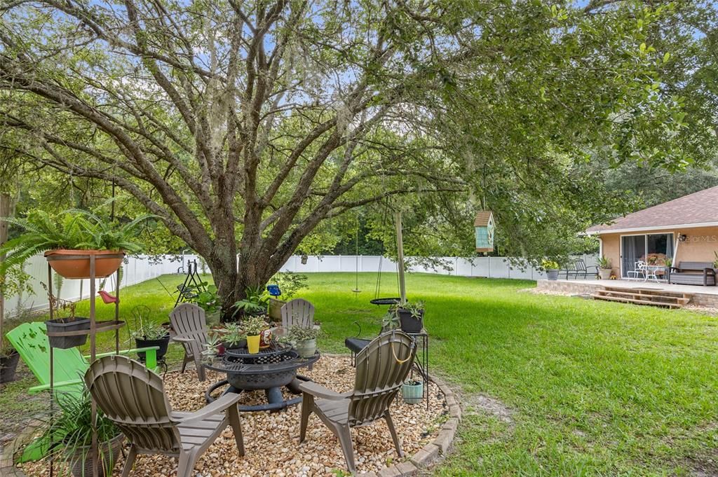 For Sale: $499,995 (4 beds, 3 baths, 2266 Square Feet)