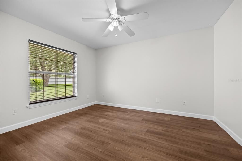 For Sale: $499,995 (4 beds, 3 baths, 2266 Square Feet)