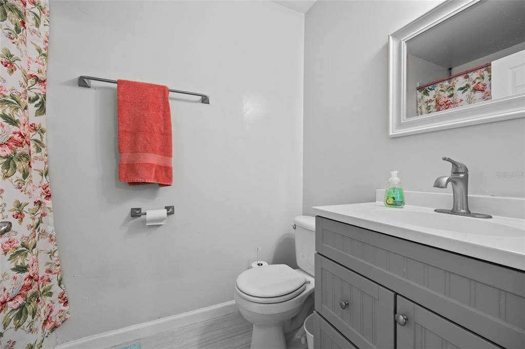 For Sale: $499,995 (4 beds, 3 baths, 2266 Square Feet)