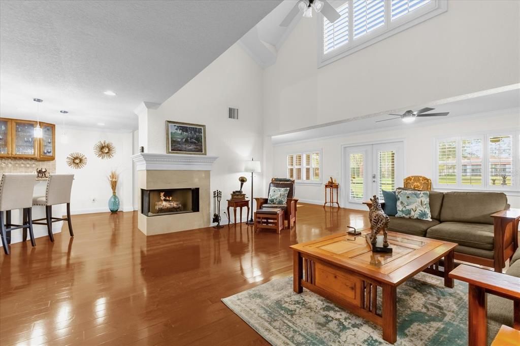 For Sale: $599,000 (3 beds, 3 baths, 2442 Square Feet)