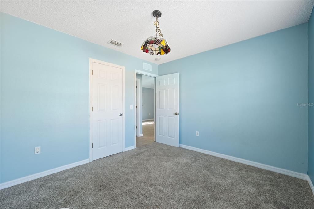 Active With Contract: $245,000 (3 beds, 2 baths, 1249 Square Feet)