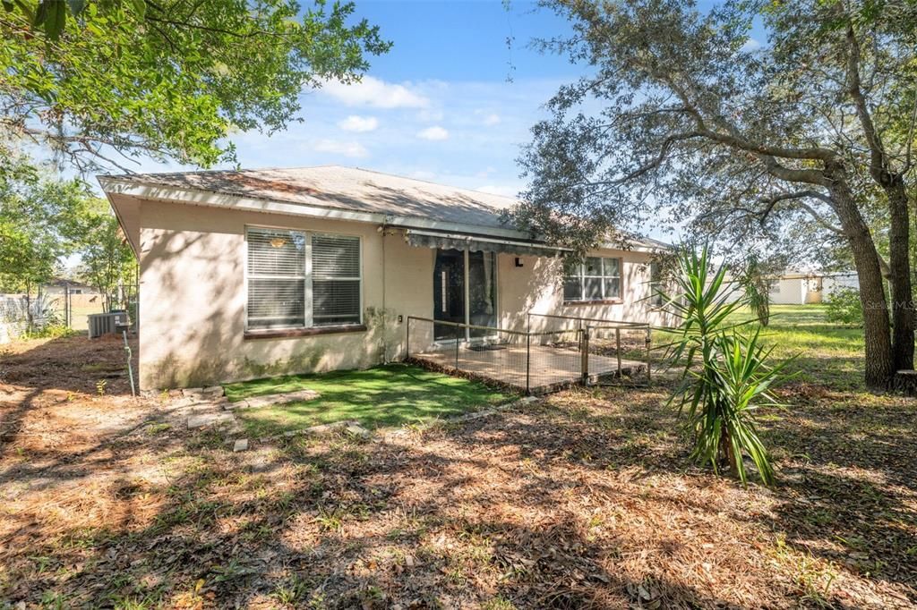 Active With Contract: $245,000 (3 beds, 2 baths, 1249 Square Feet)