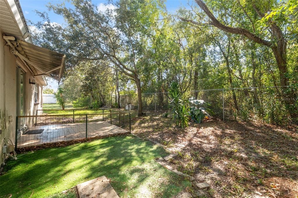 Active With Contract: $245,000 (3 beds, 2 baths, 1249 Square Feet)