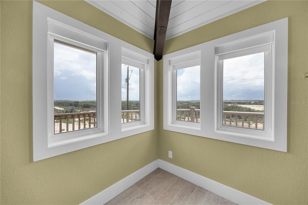 待售: $1,950,000 (4 贝兹, 3 浴室, 3615 平方英尺)