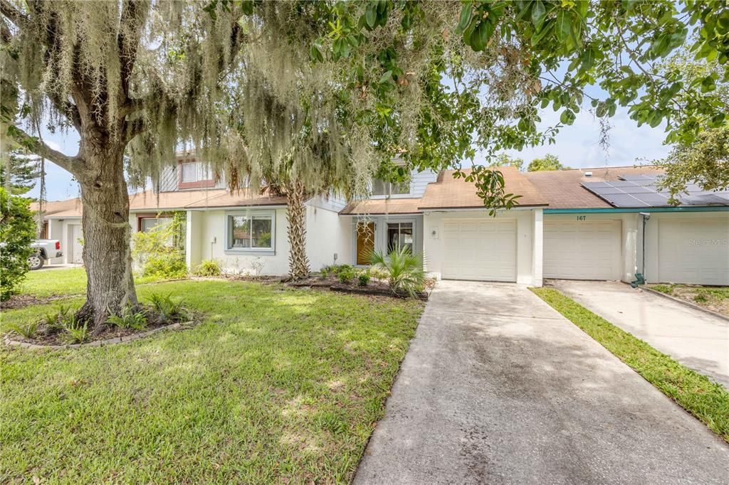 Activo con contrato: $250,000 (3 camas, 2 baños, 1533 Pies cuadrados)