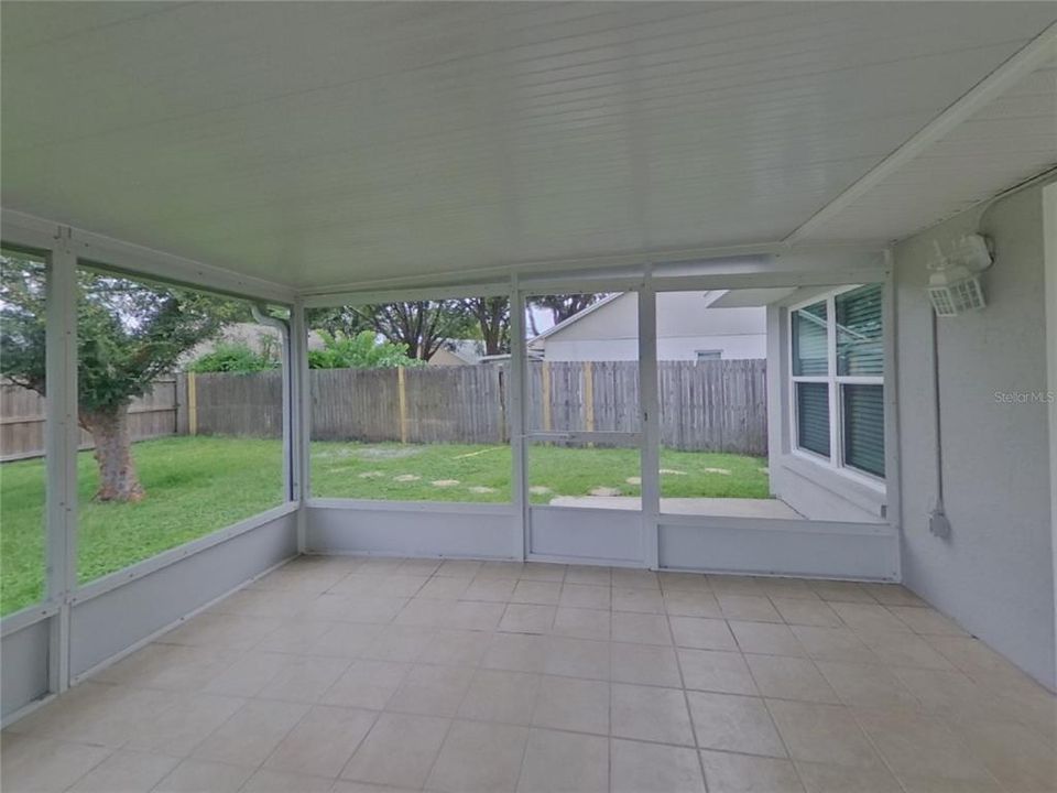 For Rent: $2,279 (3 beds, 2 baths, 1344 Square Feet)