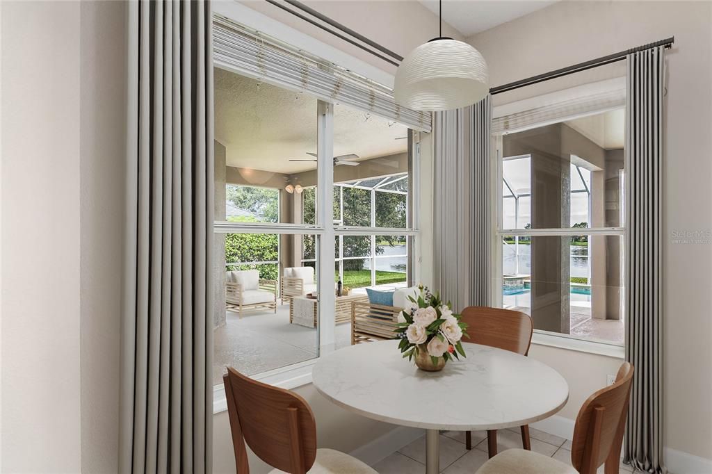 合同活跃: $625,000 (4 贝兹, 3 浴室, 2470 平方英尺)