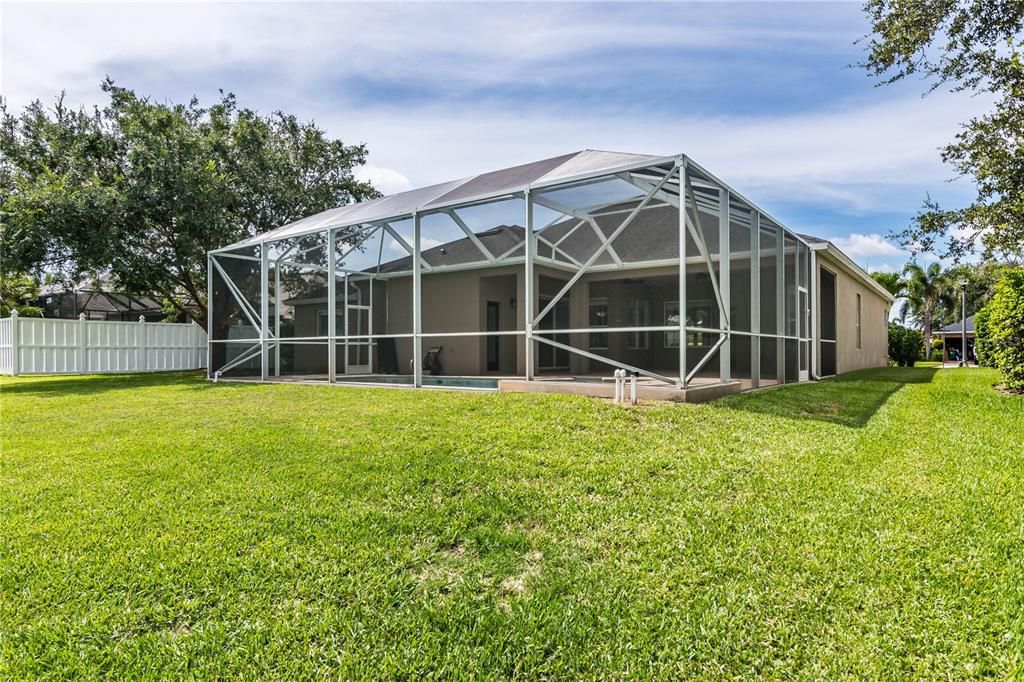 合同活跃: $625,000 (4 贝兹, 3 浴室, 2470 平方英尺)