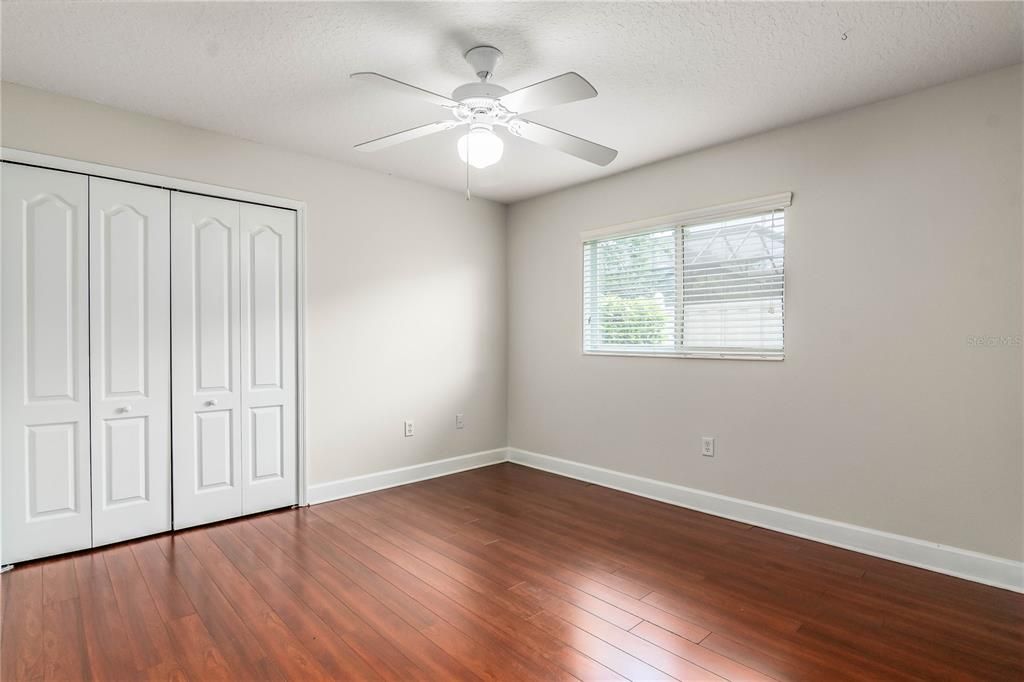 合同活跃: $625,000 (4 贝兹, 3 浴室, 2470 平方英尺)