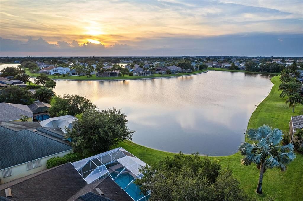 合同活跃: $625,000 (4 贝兹, 3 浴室, 2470 平方英尺)