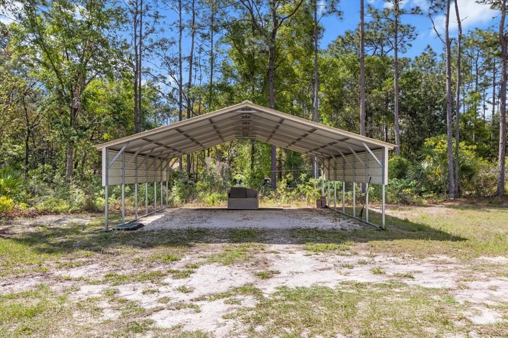 En Venta: $295,000 (4 camas, 2 baños, 1848 Pies cuadrados)