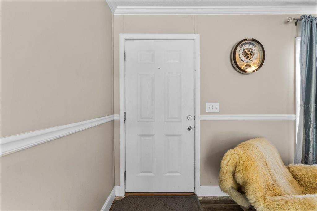 En Venta: $295,000 (4 camas, 2 baños, 1848 Pies cuadrados)