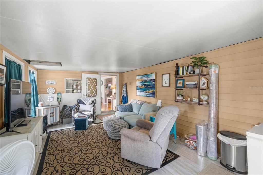 待售: $188,400 (3 贝兹, 2 浴室, 1600 平方英尺)