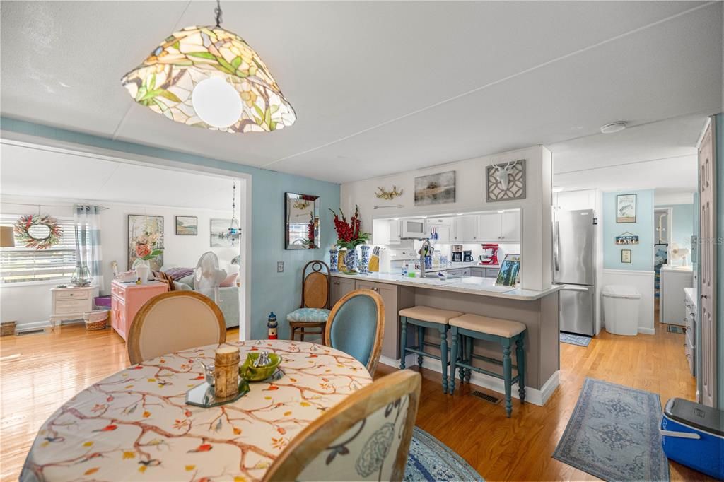 待售: $188,400 (3 贝兹, 2 浴室, 1600 平方英尺)