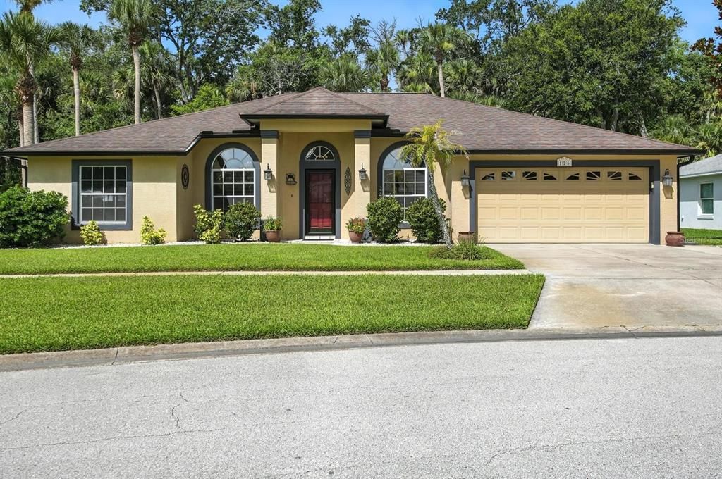 最近售出: $425,000 (3 贝兹, 2 浴室, 1762 平方英尺)